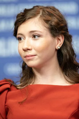 Ece Yüksel