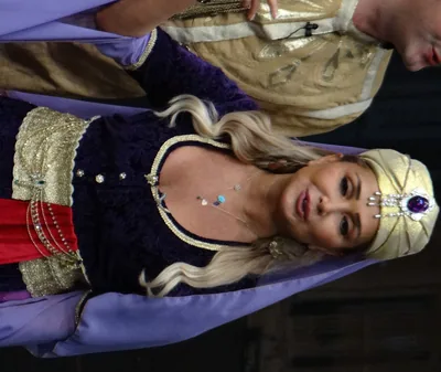 Yonca Evcimik